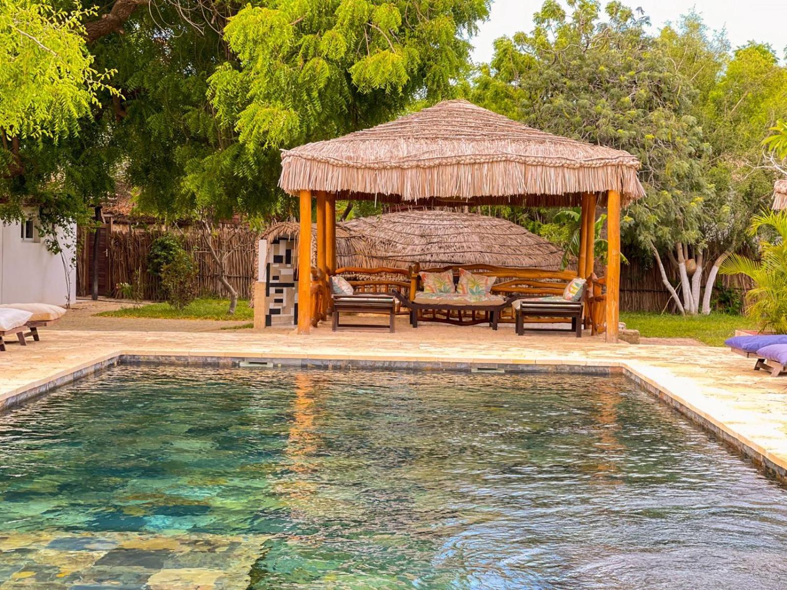 Vovo Telo Lodge Toliara Exterior foto