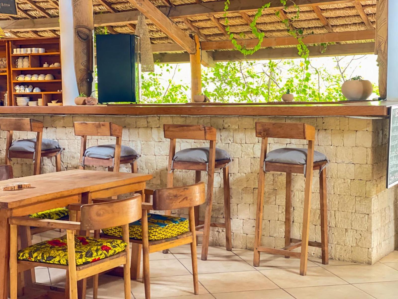 Vovo Telo Lodge Toliara Exterior foto